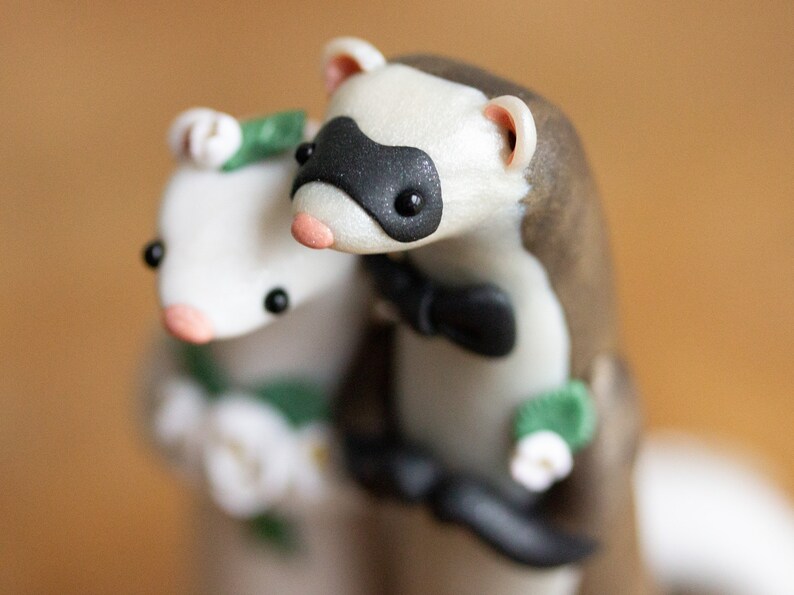 Ferret Wedding Cake Topper image 3