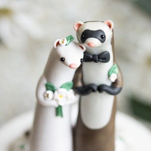 Ferret Wedding Cake Topper image 1
