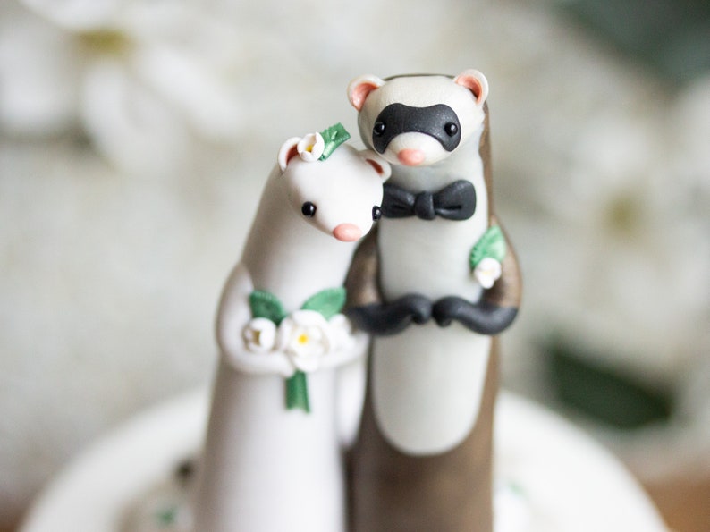 Ferret Wedding Cake Topper image 1