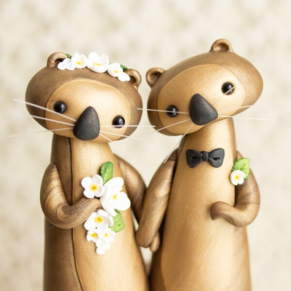 Sea Otter Wedding Cake Topper - Sea Otter Sculpture by Bonjour Poupette