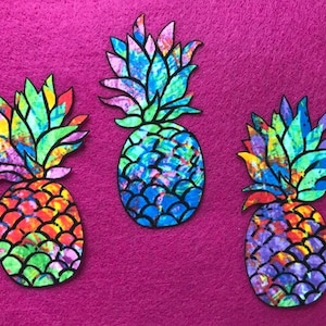Three Multicolor IRON ON Pineapple Appliques*HANDMADE*High Quality Timeless Treasures Fabric/435
