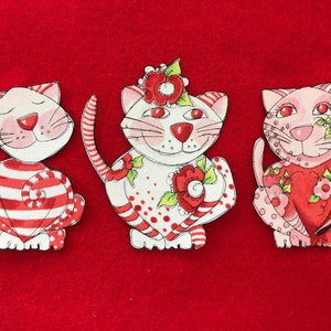 SALE*Three Adorable Iron On CAT Appliques*Handmade*LORALIE Calico Cats Fabric/386