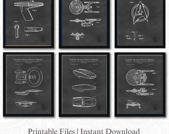 Klassische Sci-Fi-Erinnerungsstücke | 6 JPG-Download | Iconic SpacePatents | Sci-Fi Wanddekoration | Geschenk für Star Trek Fan Kreidetafel Hintergrund