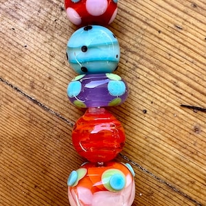 Lamp Work Glass Beads Set For Jewelry And Crafts Seasonal Beads in Bright Summer Colors Hand Crafted Lamp Work Glass Beads For Jewelry