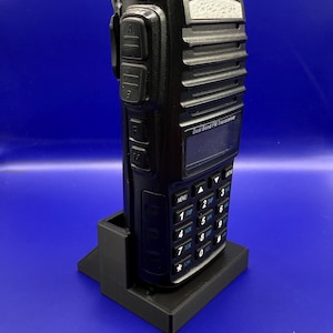 Baofeng UV-82 Series Desk Stand / Mount with Customizable Call Sign
