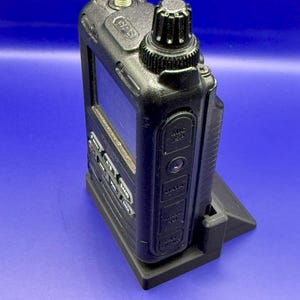 Yaesu FT5D Desk Stand / Mount with CUSTOMIZABLE CALL SIGN