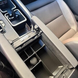 Lexus TX Mittelkonsolen-Organizer | Maßgeschneidert für 1,5" und 2" Einbautiefe 2” Depth