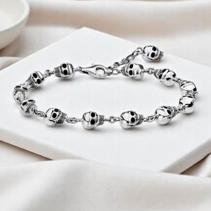 Pulsera de eslabones de calavera, plata de ley 925, joyería de estilo punk para hombre y mujer, regalo gótico de Halloween, cadena de cuentas unisex.
