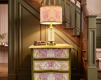 Cómoda, mesita de noche, mesita de noche floral, cómoda/mesita de noche artesanal, mesita de noche bohemia vintage, William Morris, mesa de diseño personalizado, regalo