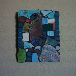 MOSAIC BLUE BIRD Wandbehang, Kunsttafel für Wände oder Tischplatte - Handgefertigte Kunst mit blaugrünen handgefertigten Fliesen