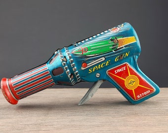 Space Gun 577001 Space Rescue speelgoedblik Vintage Daiya teal bue Japan raygun - collectable space age supply steampunk door Beadsnbones