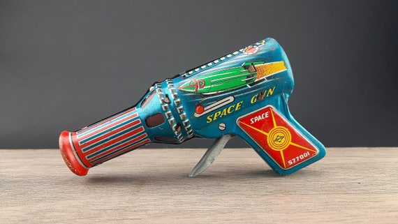 Japanese machine gun 1960-1970 | Vintage Toys | , casa d'aste