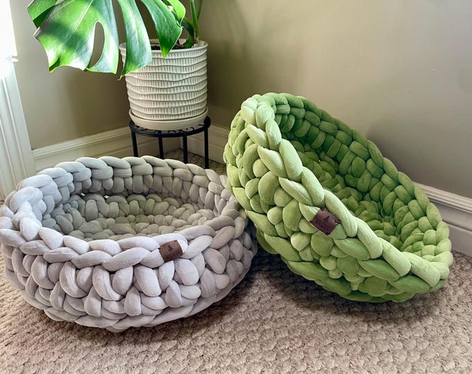 Cat Cuddle Cups -Pet Beds