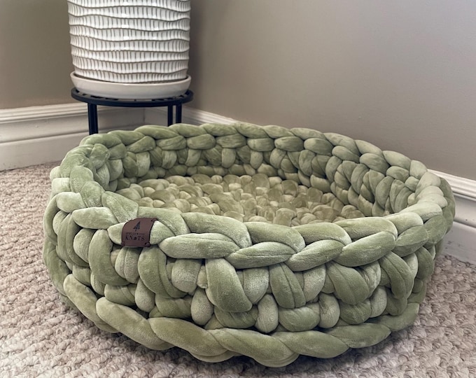 Cat Cuddle Cups -Pet Beds