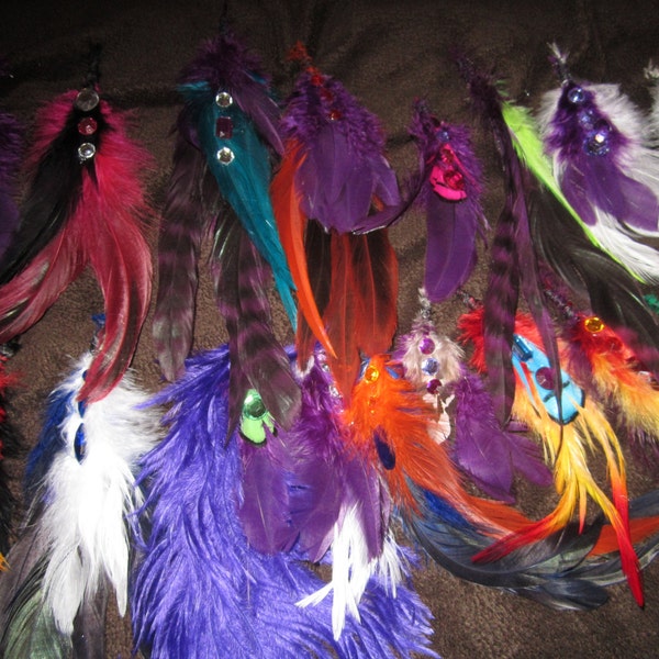 Feather Extensions for Pets (lots of 20)