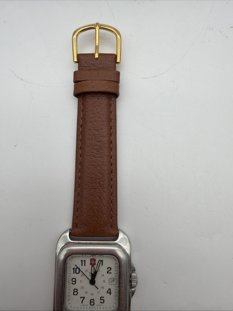 Swiss Army Watch Mens Rare Polished RECTANGLE Tank CAVALRY New Leather Band Read image 2