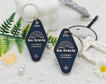 Bulk Metal Keychains for Brand Logo: 50 pcs Enamel Custom logo Key chains