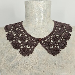 Lace Collar, Gothic Collar, Crochet Necklace, White Crochet Collar, Vintage Style Collar, Peter Pan Collar, Black Gothic Collar Brown