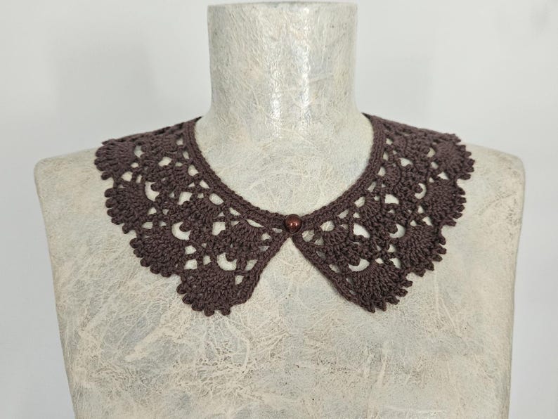 Lace Collar, Gothic Collar, Crochet Necklace, White Crochet Collar, Vintage Style Collar, Peter Pan Collar, Black Gothic Collar Brown