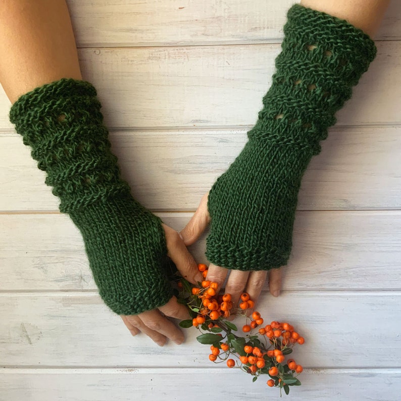 Gants végétaliens, chauffe-bras sans doigts, gants violets femmes, gants tricotés à la main longue, mitaines textuelles, chauffe-poignets dhiver, cadeau de Noël Vert