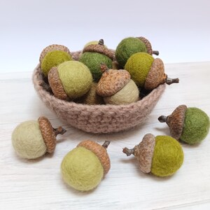 Felt Acorns, Wool Acorns, Fall Acorn Ornaments, Acorn Montessori, Cottage Decor, Woodland Decor, Wedding Favor, Rustic Table, Thanksgiving image 9