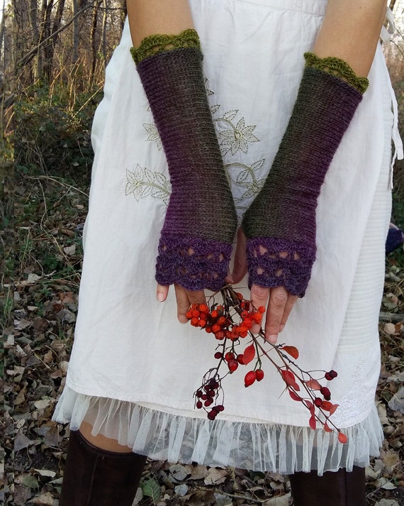 Purple Long fingerless gloves Knitted long gloves Gradient boho knit gloves Wool winter gloves Arm Warmers Wrist warmers Alpaca wool gloves
