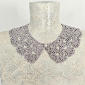 Lace Collar, Gothic Collar, Crochet Necklace, White Crochet Collar, Vintage Style Collar, Peter Pan Collar, Black Gothic Collar Gray