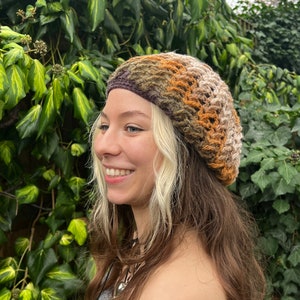 Elegante Häkelmütze Damen Strickmütze Baskenmütze Häkelmütze Braun Strickmütze, Woodland Boho Set Handschuhe Hut Goldener Wald Geschenk für Sie