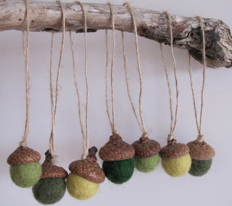 Felted Acorns, Wool Acorns Ornaments, Green Handmade Acorns, Fall Table Decor, Cottage Home, Waldorf Thanksgiving, Woodland Wedding Favors image 9