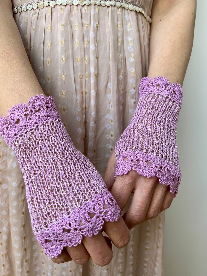 Summer Gloves, Crochet Gloves, Pink Fingerless Gloves, Bridal Gloves, Wedding Lace Gloves, Bridesmaids, Purple Arm Warmer, Cotton Gloves Purple
