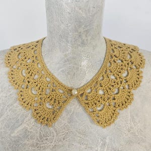 Lace Collar, Gothic Collar, Crochet Necklace, White Crochet Collar, Vintage Style Collar, Peter Pan Collar, Black Gothic Collar Yellow