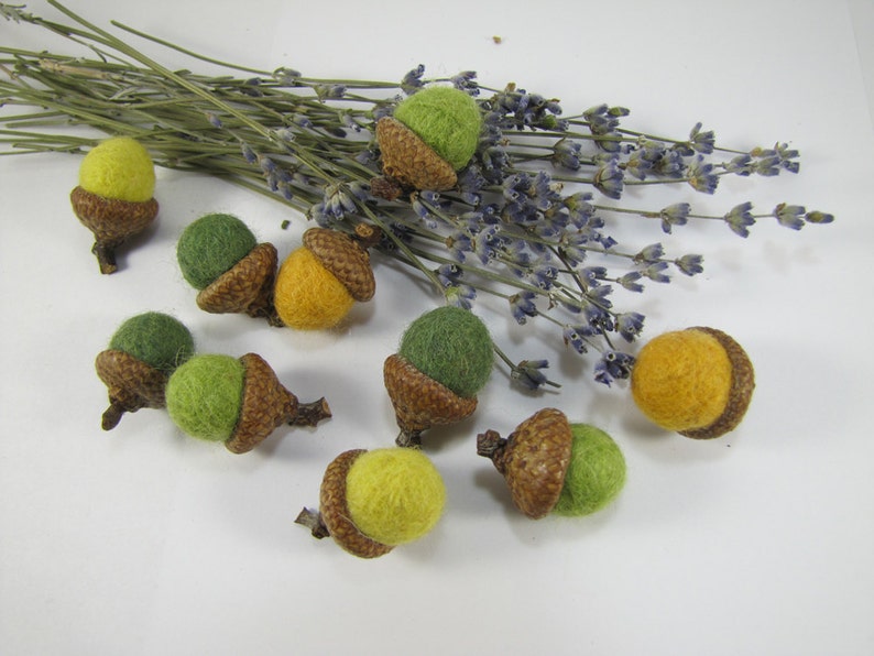 Felted Acorns, Wool Acorns Ornaments, Green Handmade Acorns, Fall Table Decor, Cottage Home, Waldorf Thanksgiving, Woodland Wedding Favors image 1