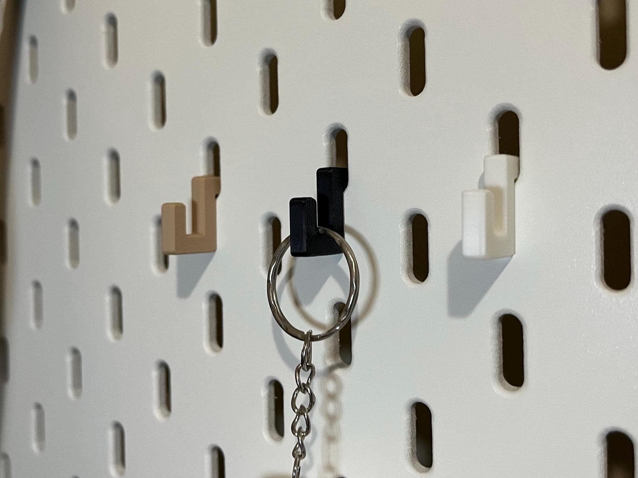 Mini Skadis Pegboard Haken: IKEA Skadis Accessoire zur Ordnung und Aufbewahrung
