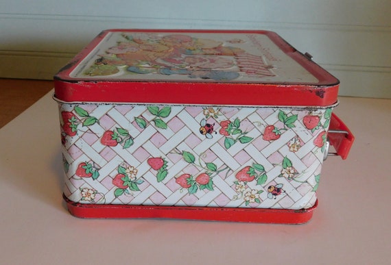 Strawberry Shortcake Metal Lunch Box, 1981, no th… - image 7