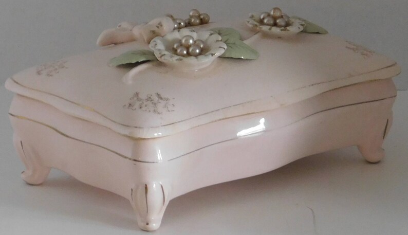 Pink flower and pearl like decorated Jewelry Box Dish