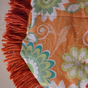 Kitty Catnip Crinkle Mat Toy Flower print with lime green or rusty orange fringe image 2