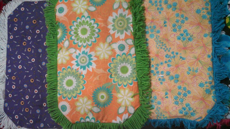 Kitty Catnip Crinkle Mat Toy Flower print with lime green or rusty orange fringe image 5