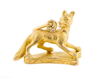 Antique 15ct Gold Fox Charm Pendant.