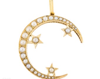 Antique Crescent Moon & Star Celestial 15ct Gold Pendant.