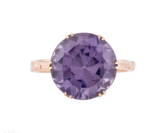 Vintage Purple Colour Change Synthetic Sapphire Ring, 14k Gold.