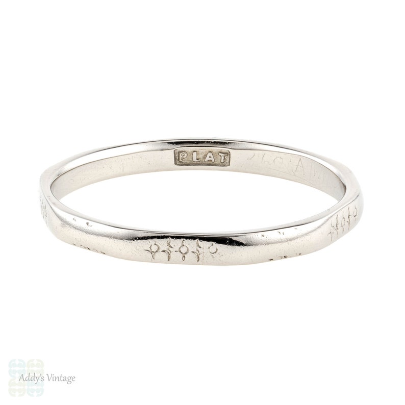 Engraved Vintage 1940s Narrow Ring Size O 7.25. Platinum Faceted Wedding Band