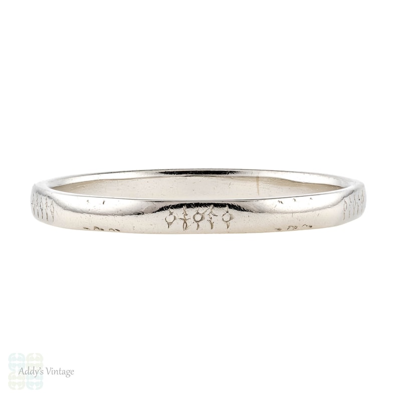Engraved Vintage 1940s Narrow Ring Size O 7.25. Platinum Faceted Wedding Band