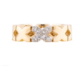 Vintage 14k Yellow Gold X Kisses Ring with Diamonds, Size K / 5.25.