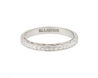 Art Deco Engraved Wreath Design 18k Belais Wedding Ring, Size J.5 / 5.