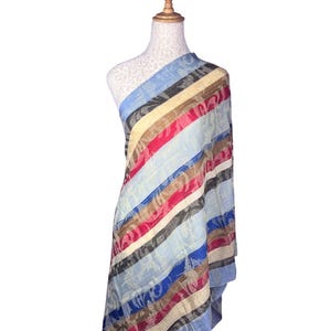 Luxury Nepalese Pashmina Shawl – Ethically Woven for Everyday Elegance 26