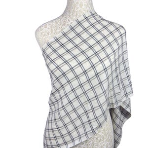Premium Cashmere Wrap – Ultra-Soft Pashmina Made in Nepal