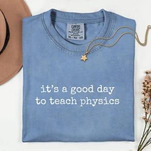 Teach Science Shirt, Funny Comfort Colors Graphic Tee for Teachers, Chemistry Physics Biology Classroom T-Shirt Gift for Science Squad
