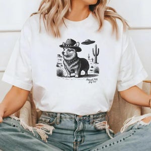 Vintage Corgi Cowboy T-Shirt: UFO Western Dog Design