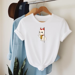 Lucky Maneki Neko Peeking Cat T-Shirt – Japanese Minimal Style, Aesthetic Streetwear Tee