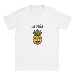 La Piña – Maglietta divertente in stile cartone animato